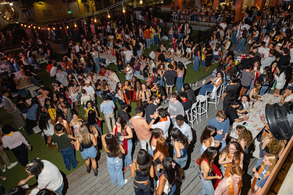Past Event: ATX Grads Bar Crawl